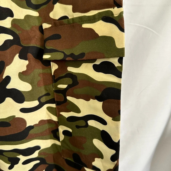 Pretty Little Thing Women Camo Print Cargo Trousers Joggers Khaki/Green Sz 4 NWT - Picture 3 of 8